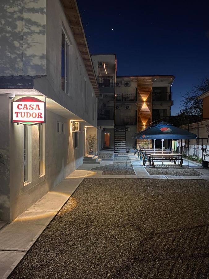 Casa Tudor コスティネシュティ エクステリア 写真